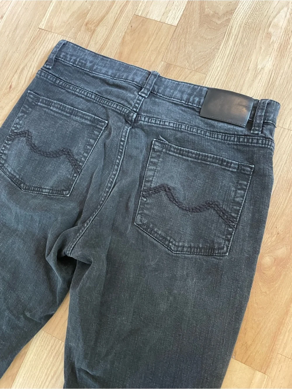 Men's Straight-Leg Black Denim Jeans 32x33